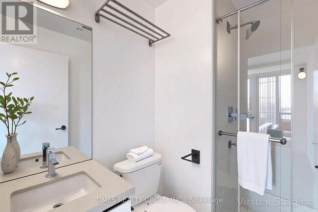 Photo - 8 Eglinton Ave E Unit 1102