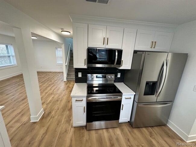 Photo - 1686 Beech Ln Dr