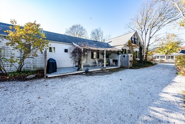 Photo - 415 Barlows Landing Rd