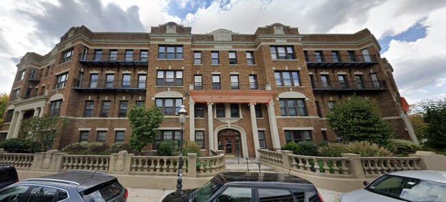 Building Photo - 28 Sidlaw Rd Unit 6 Rental