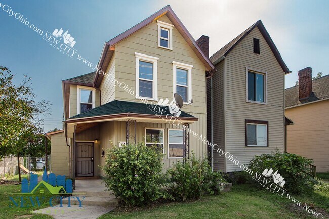 Building Photo - Four Bedroom Single Family Home in Milo-Gr...