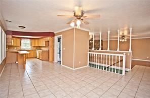 Photo - 10123 Summit Dr