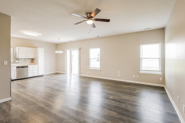 Photo - 3550 Limelight Ln