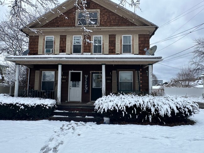 Building Photo - 208 Onondaga St Unit 208