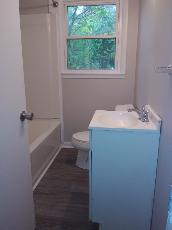 Photo - 2371 Brackett St SW