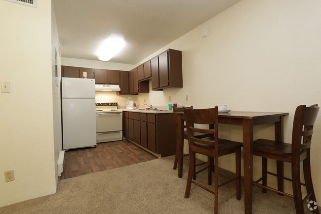 Estudio, 1BA - 367 ft² - Highland Woods Apartments