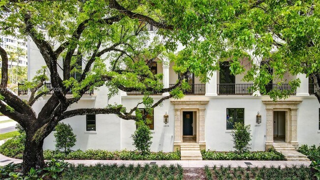 Photo - 2611 Anderson Rd