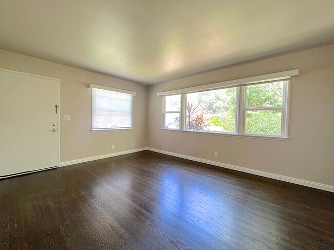 240 N Shamrock Ave Casa Adosada Para alquiler en Monrovia, CA | ForRent.com