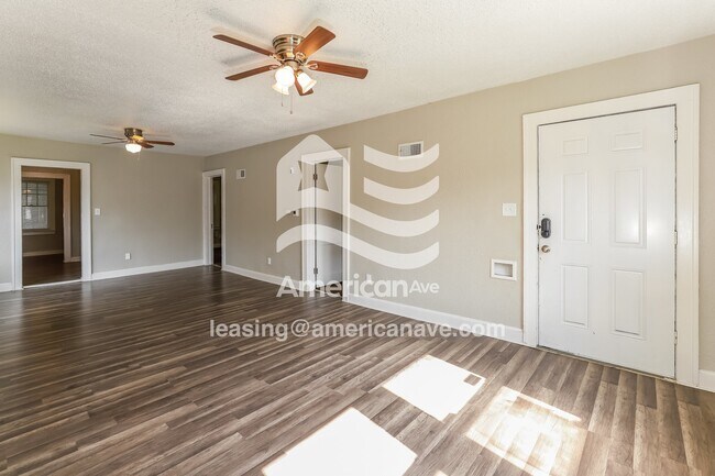 Photo - 4204 Monroe Ave