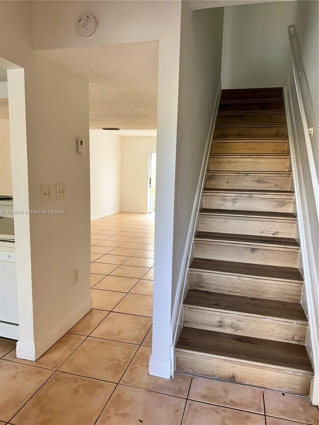 Photo - 3865 NW 90th Ave