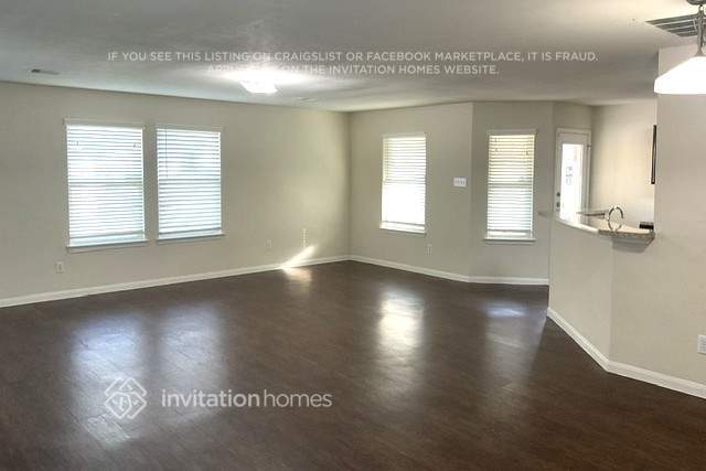 Photo - 6111 El Oro Dr