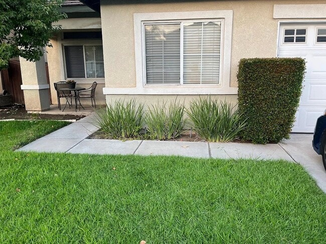 Photo - 7622 Canberra Way