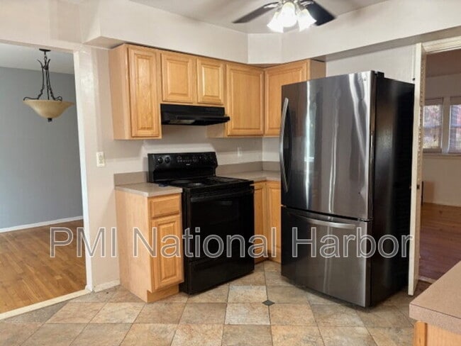 Photo - 13323 Warburton Dr