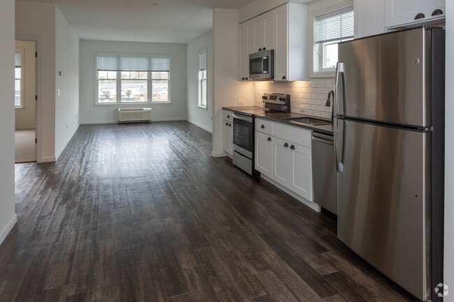 1BR,1BA 854SF - Kitchen/Living Room