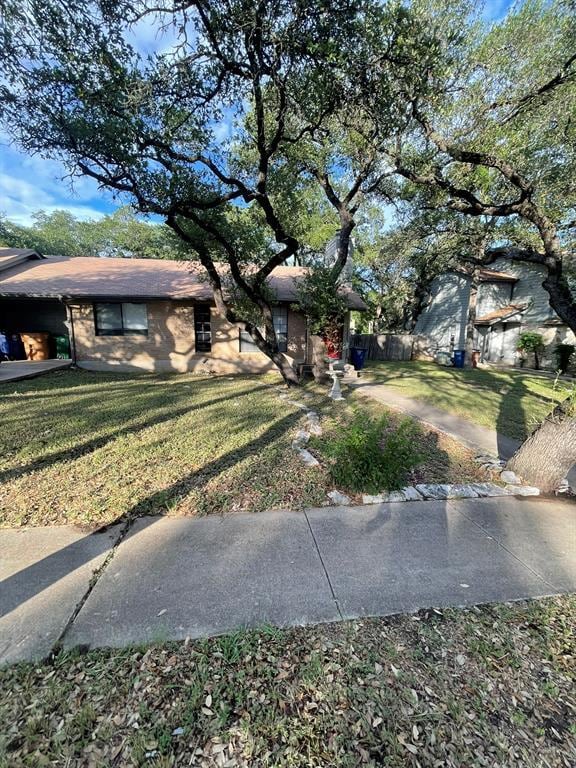 Building Photo - 12613 Tree Line Dr Rental