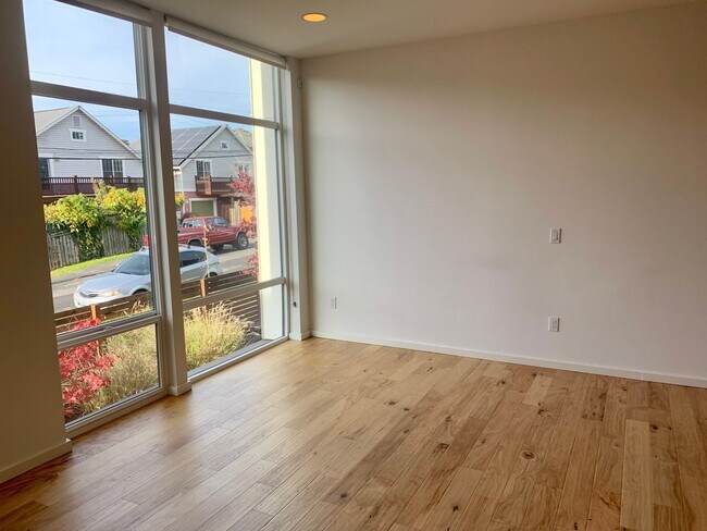 Photo - Mount Baker/Columbia City Townhome