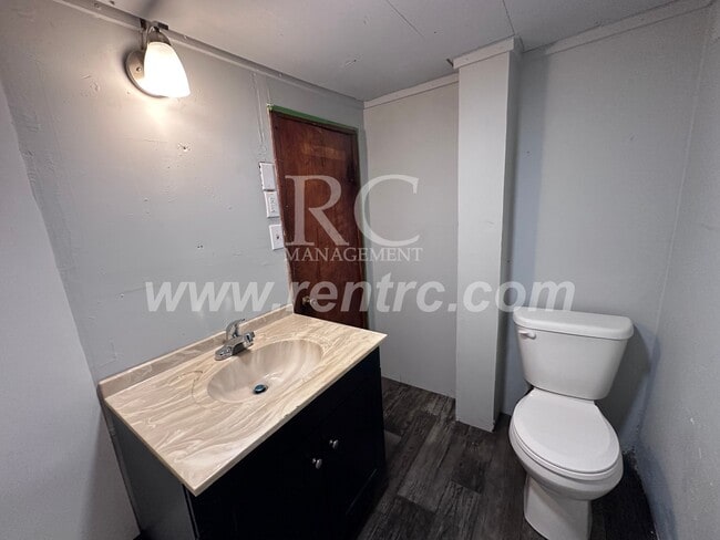 230 Tennessee-