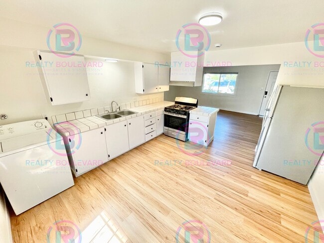 Photo - Charming 2-Bedroom 1 Bath fenced yard with patio