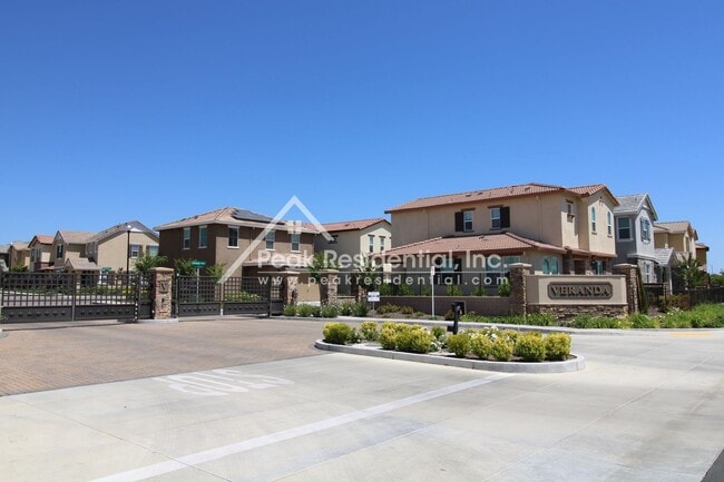 Beautiful Newer Roseville 3bd/2.5ba Home i... - Beautiful Newer Roseville 3bd/2.5ba Home i...
