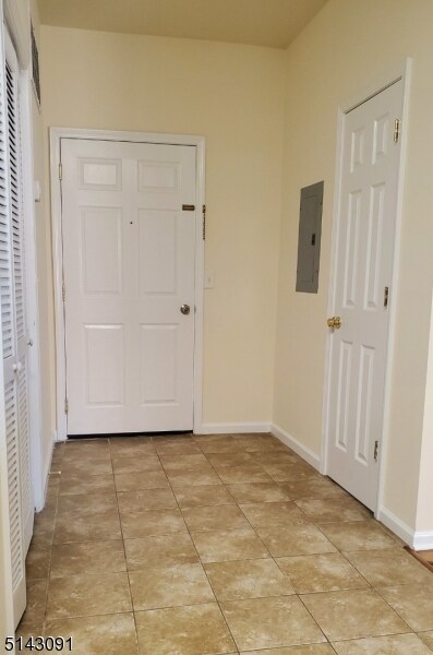 Photo - 62 W Main St