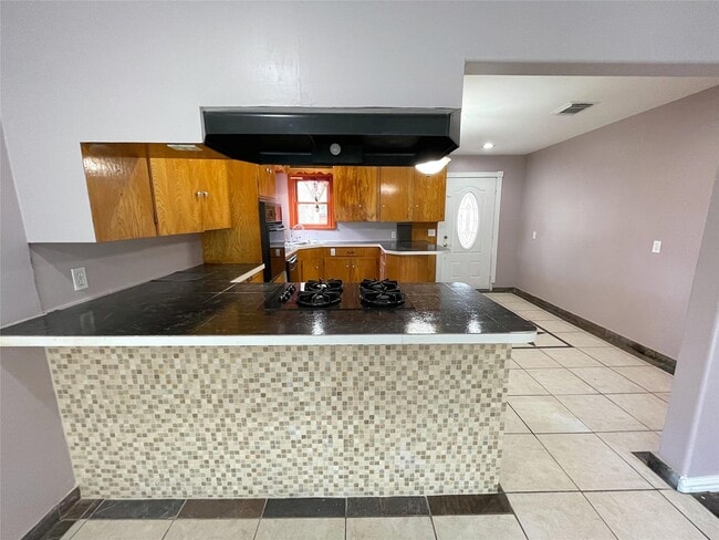 7230 Sims Dr