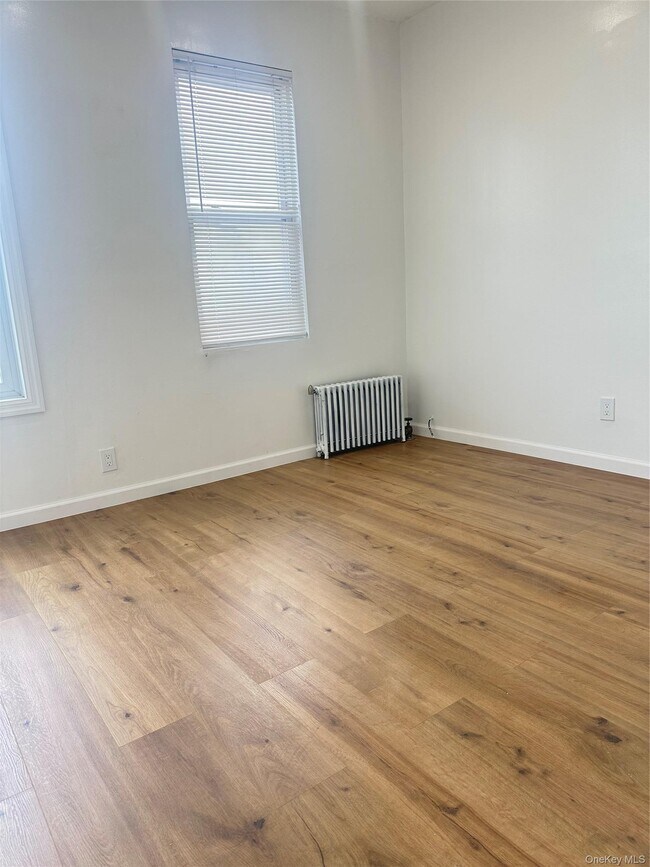 Photo - 108-69 50th Ave