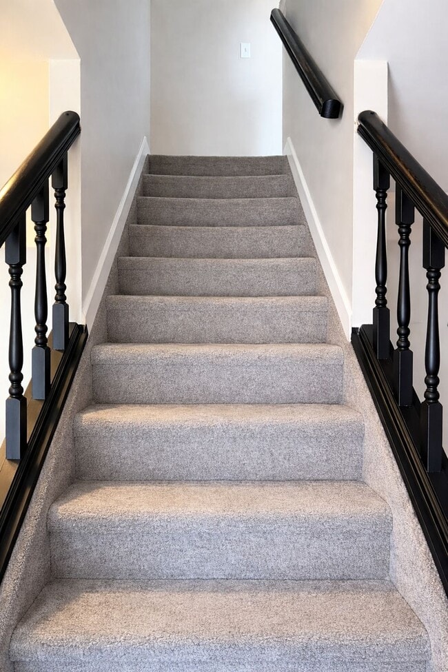 Photo - 15 Cedarbrook Ln