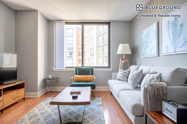 Building Photo - 425 L St NW Rental