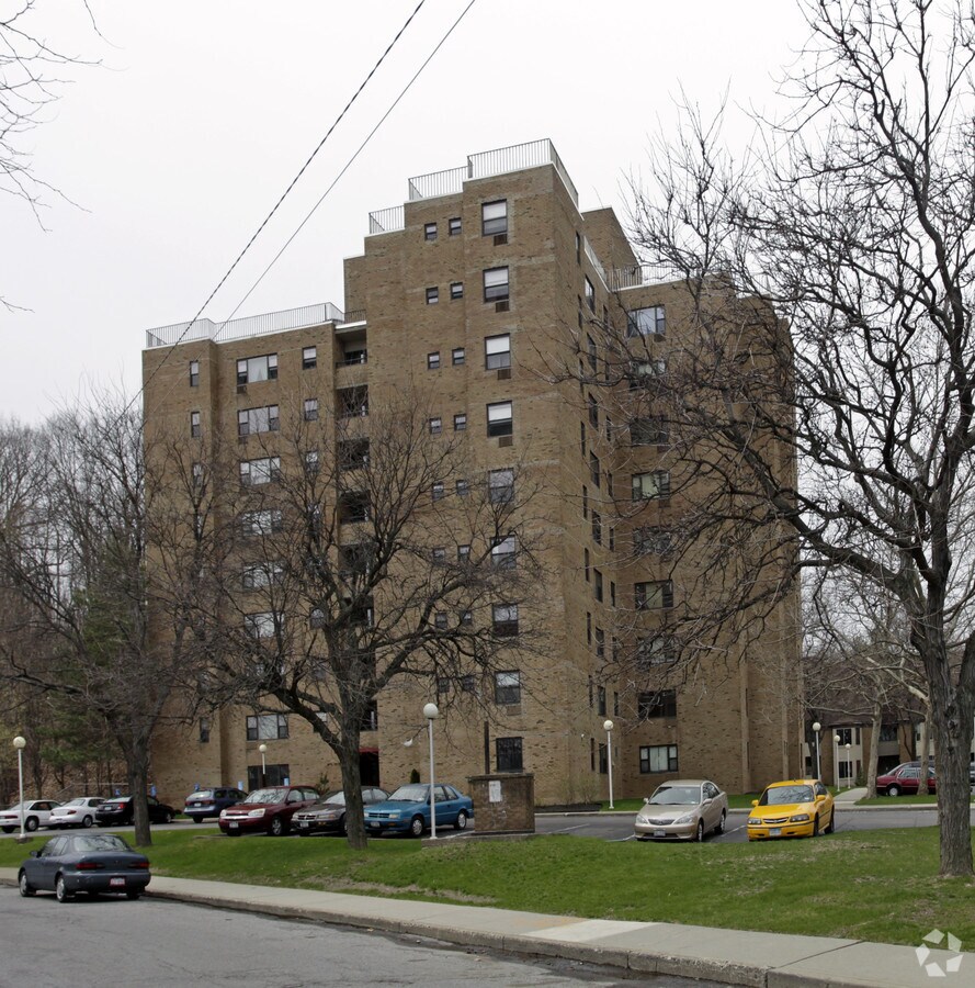 Photo - Lake Street Apartments