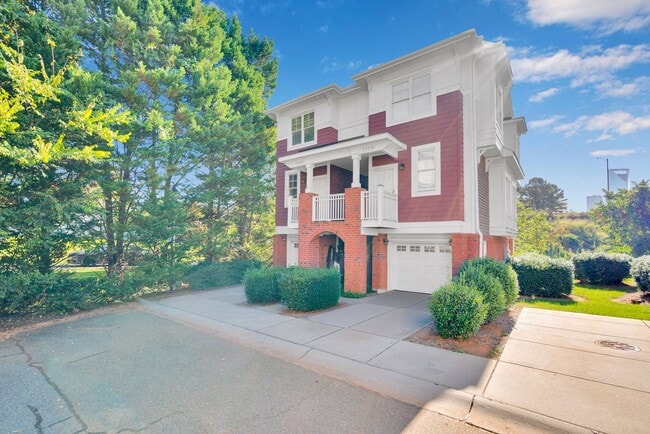 Photo - Wonderful craftsman style end-unit townhome