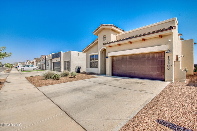 Photo - 13409 Carterton Ave