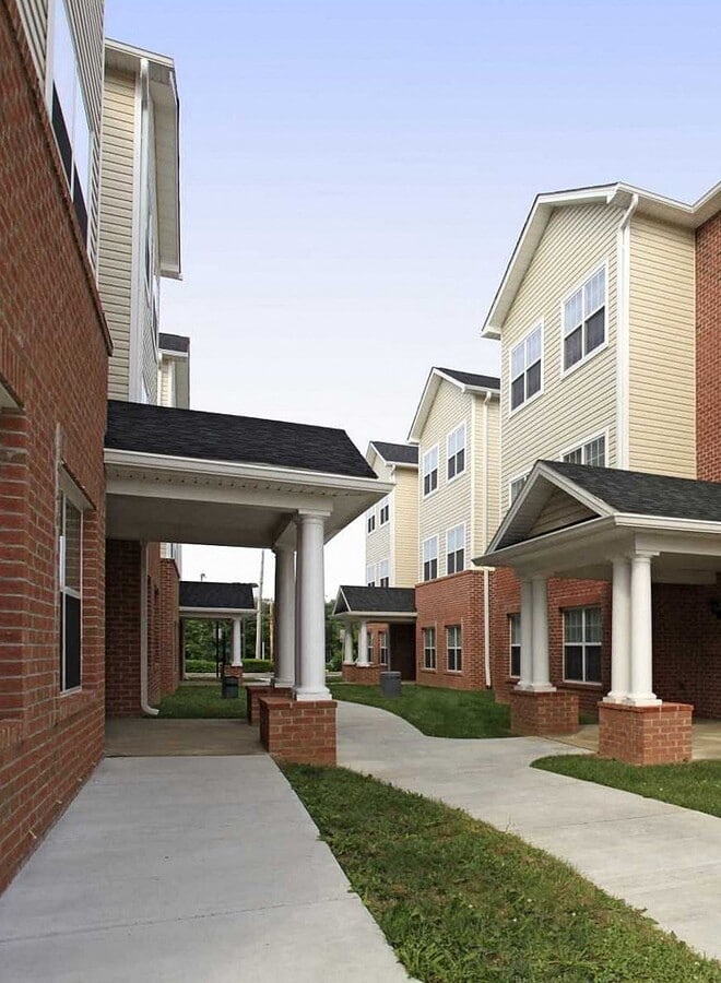 Photo - Shippensburg Commons Apartments