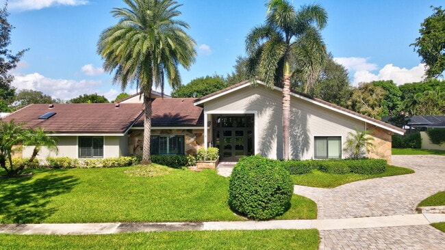 Building Photo - 2903 Banyan Blvd Cir NW