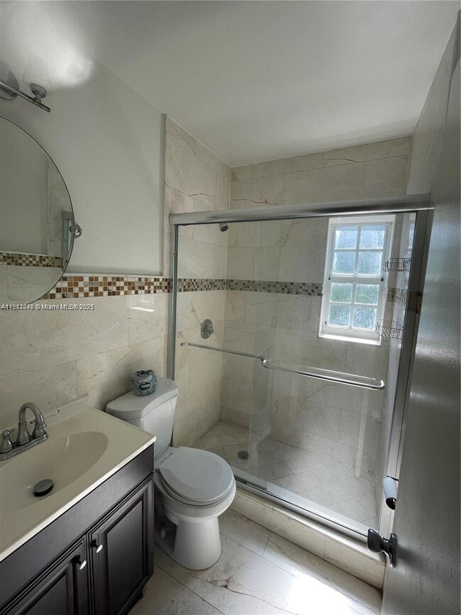 Photo - 3227 Oak Ave Unit 3227