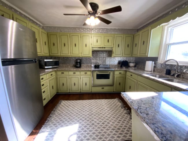 Photo - 701 Carson St Unit A