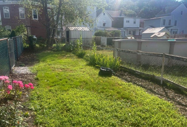 Photo - 229 S Nicholas St