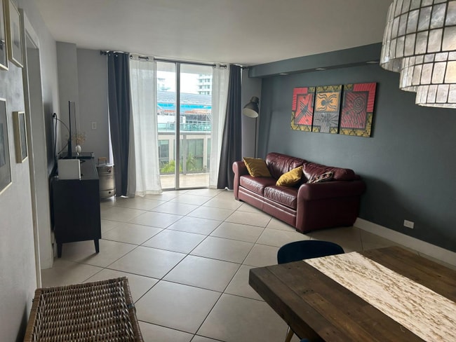 Photo - 6039 Collins Ave Unidad 828