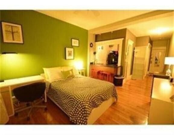 Building Photo - 8 Garrison St Unit 404 Rental