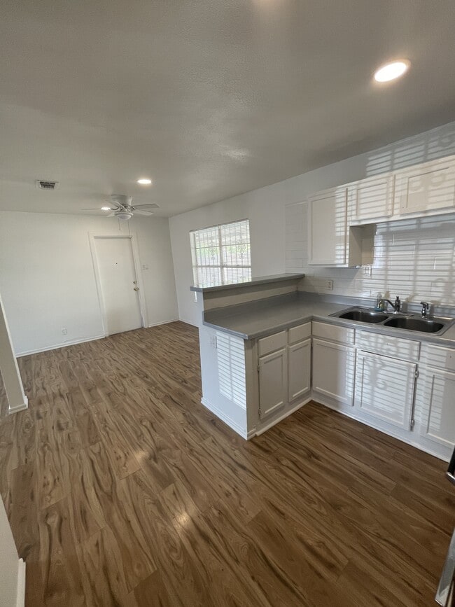 Photo - 179 Shadow Valley Dr