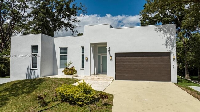 Photo - 1759 SW 30th Pl