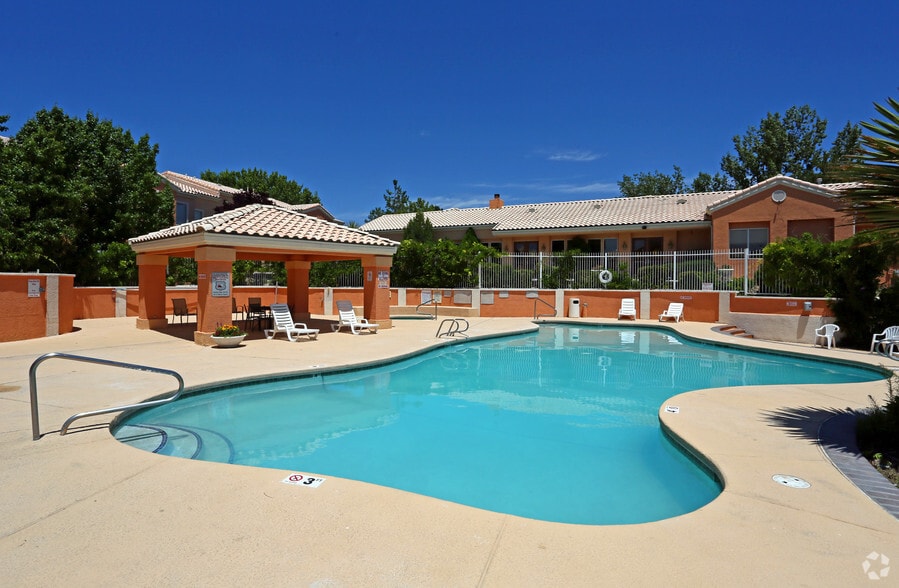 Albuquerque Westside Apartments, Cottonwood Mall, New Mexico