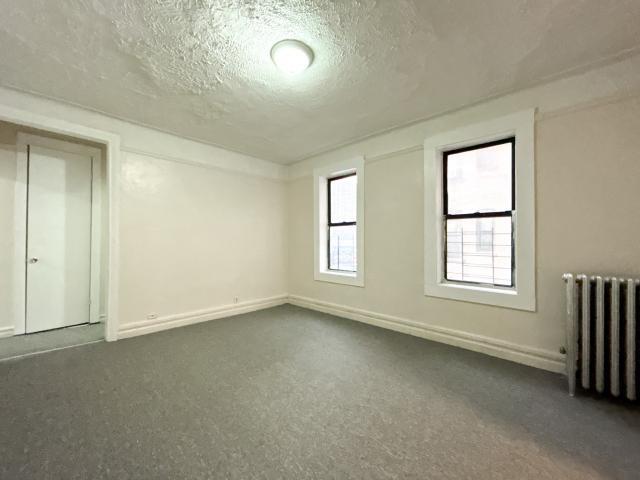 2 bedroom in New York NY 10467 - 2 bedroom in New York NY 10467 Condo Unit 31S