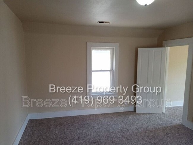 Photo - 135 Everett St