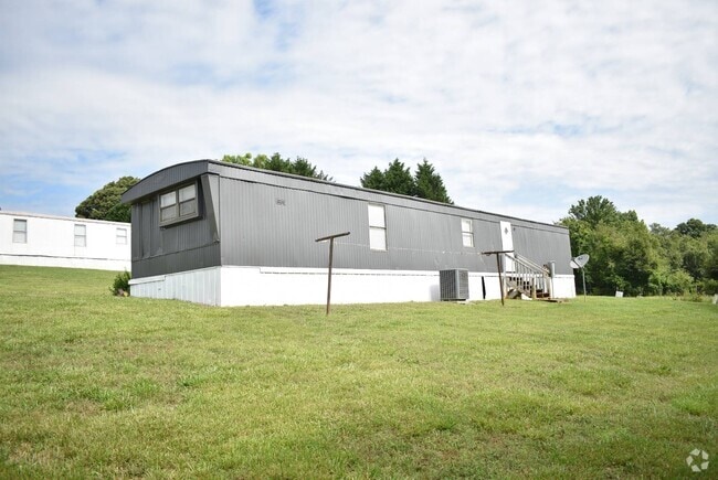 Building Photo - 132 Gantt Rd Rental