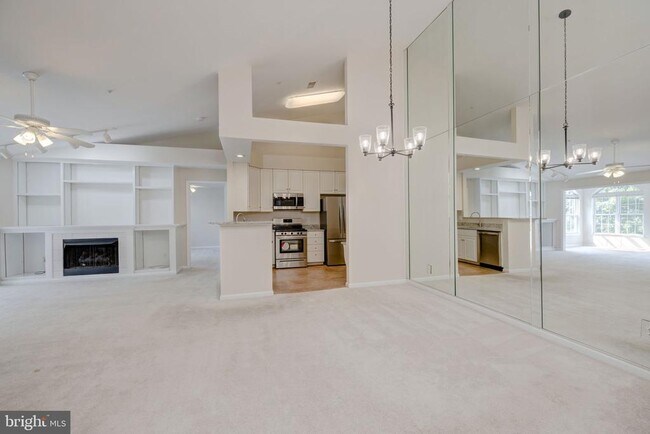 Photo - 7707 Haynes Point Way Unit L