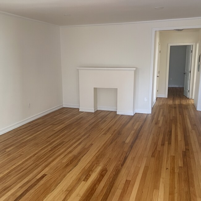 Photo - 4201 Porter St