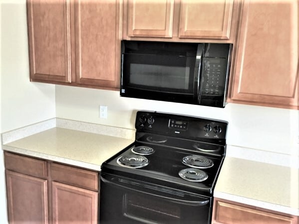 Photo - 8 Sandy Point Way