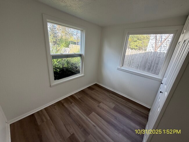 Photo - 3219 S Vine St