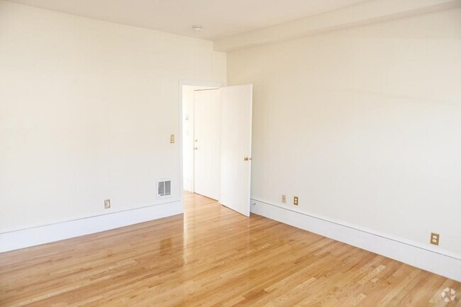 Building Photo - 478 Massachusetts Ave Unit #4 Rental