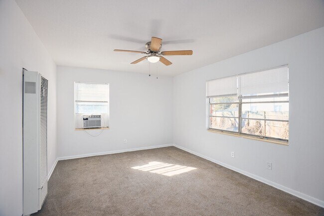 1171 Woodland Ave NE Unidad 6